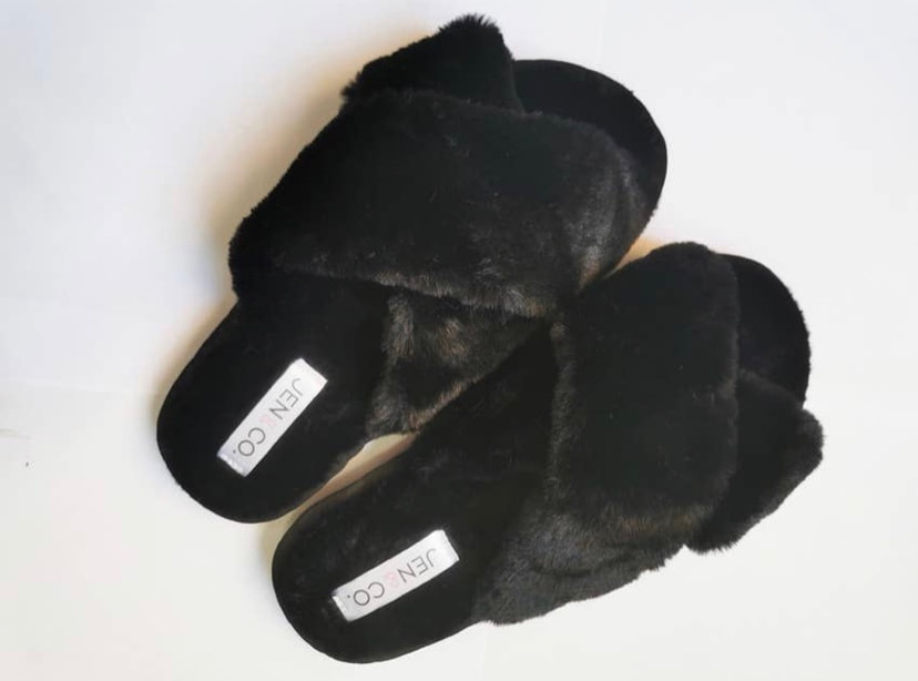 Black Fuzzy Slippers | 408 Boutique